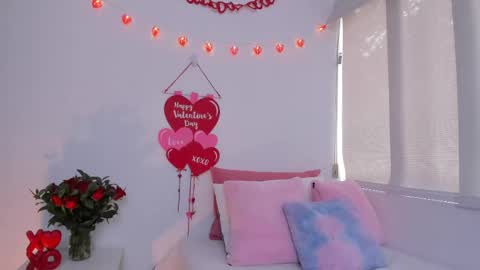 Brisa  online show from February 11, 4:35 pm