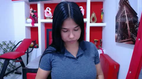 Snapshot of britanyx1 chatting on October 6, 12:22 pm britanyx1 online show from October 6, 12:22 pm