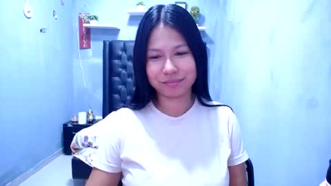britanyx1 online show from June 15, 2:06 pm