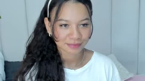 Brithany Rousee online show from February 24, 7:30 pm