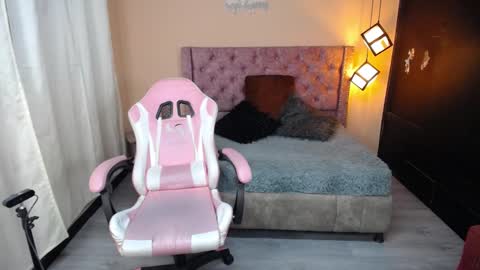 britany online show from February 15, 10:55 am