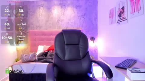 Brithany online show from July 10, 12:27 pm