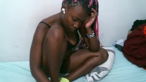 leccie online show from October 25, 7:21 pm