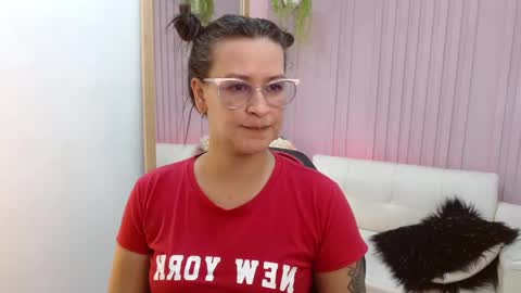 BRITNEEYTAYLOR1 online show from December 27, 6:42 pm