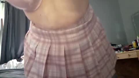 brkenprincess81 online show from September 15, 5:31 pm