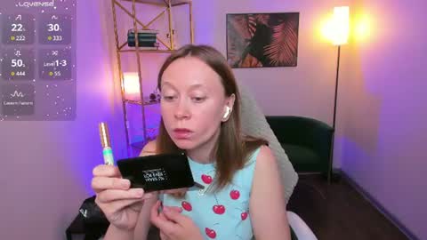 Lady Brooke online show from June 10, 9:02 pm