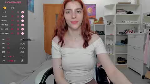 broosnica1 online show from June 19, 10:08 am