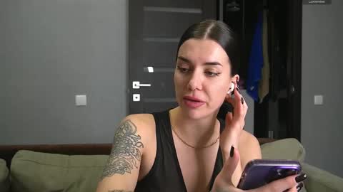 Alice online show from February 15, 8:34 pm