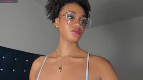 Snapshot of brunettjhelen chatting on October 8, 8:46 pm brunettjhelen online show from October 8, 8:46 pm