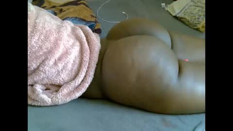 Snapshot of bubble_ass30 chatting on September 28, 11:15 am bubble_ass30 online show from September 28, 11:15 am