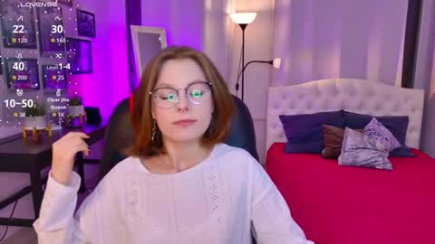 Alice online show from October 25, 8:05 pm