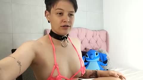 bug2025 online show from October 1, 12:43 pm