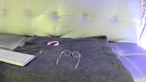 Bulma Bambina online show from December 20, 9:41 pm