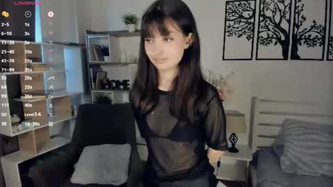 Aria online show from July 2, 8:09 am