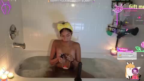 Tokki  bunny  online show from September 13, 10:07 pm