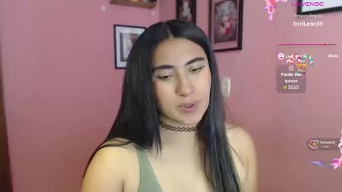 bunnyEmilyR0s33 online show from September 25, 5:11 pm