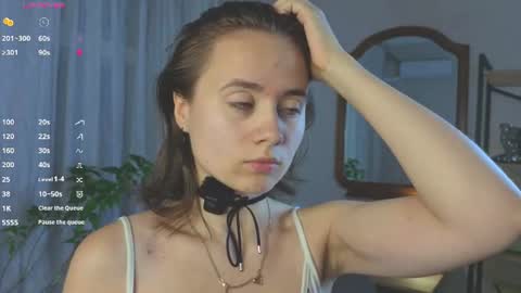 Lizy online show from August 1, 7:16 pm