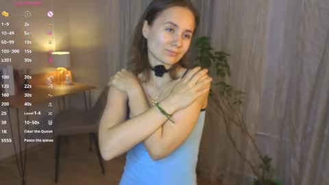 Lizy online show from July 28, 7:39 pm