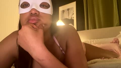 Buns Bunny Princess online show from February 16, 4:23 am