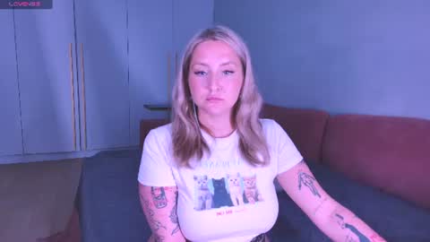 Lissa online show from June 9, 9:14 pm