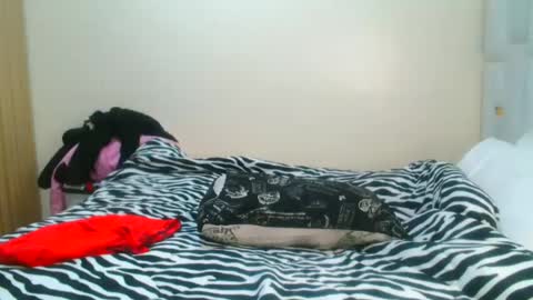 busty_mellons69 online show from June 14, 8:15 am