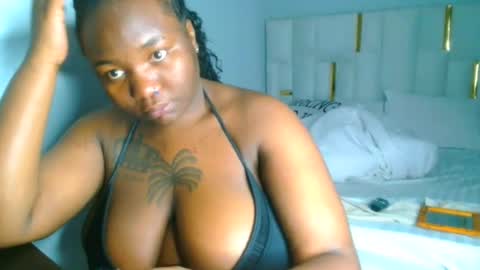 busty_mellons69 online show from October 22, 6:24 pm