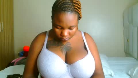busty_mellons69 online show from July 29, 8:14 am