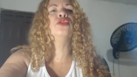 Amanda  online show from June 27, 11:55 am