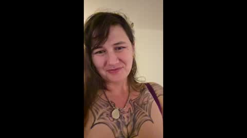 butter_princess_33 online show from March 8, 2:37 am