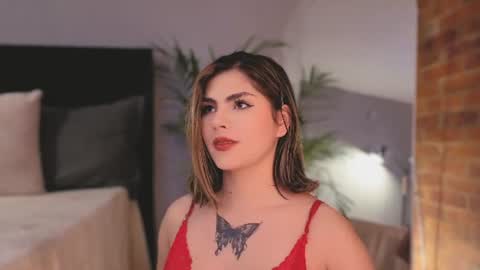 Lia Butterfly  online show from August 8, 7:33 pm