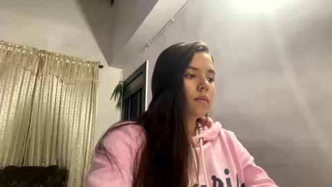 Snapshot of bymichel chatting on October 1, 3:44 am bymichel online show from October 1, 3:44 am