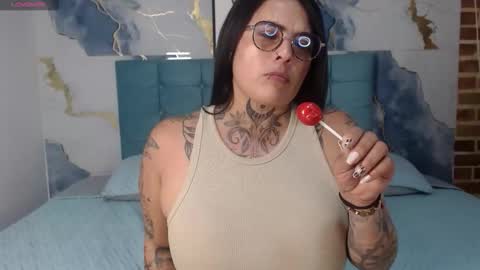 Snapshot of caandy_1 chatting on October 20, 9:07 pm Candy online show from October 20, 9:07 pm