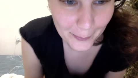 Lamb online show from May 3, 6:11 pm
