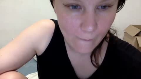 Lamb online show from June 28, 6:03 pm