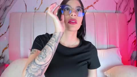 Caitlyn  online show from February 14, 11:34 am