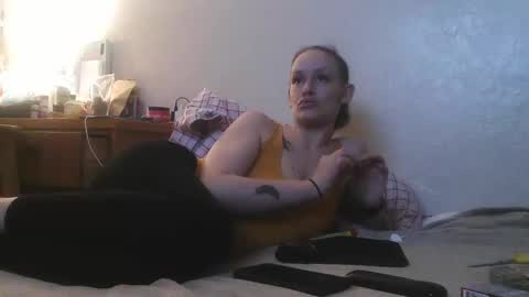 Snapshot of caliibaddie chatting on March 4, 8:57 am caliibaddie online show from March 4, 8:57 am