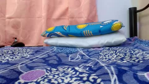 calimasalas2 online show from March 8, 2:04 am