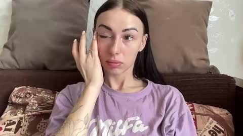 Anna online show from February 6, 9:23 am