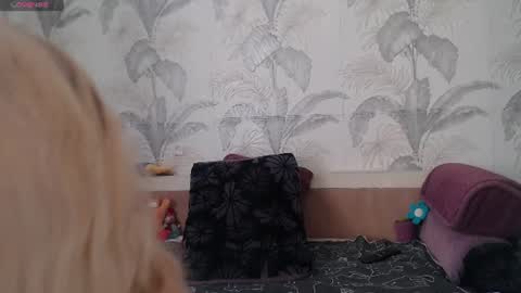CamDiva1 online show from July 3, 1:22 am