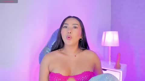 Camelia Smith online show from December 4, 5:53 am