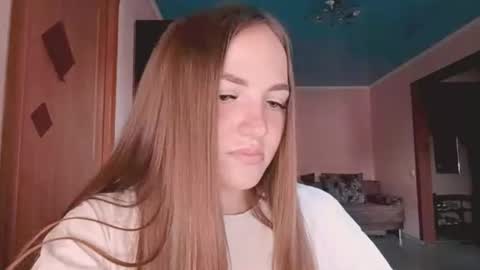 Lizz online show from June 25, 11:34 am