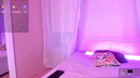 camiigox online show from November 4, 8:47 pm