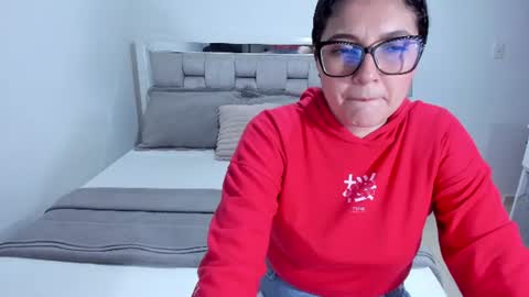 Camila buitrago online show from July 24, 2:09 am