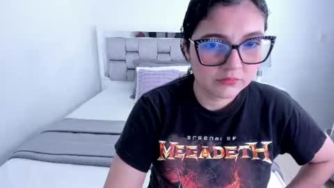 Camila buitrago online show from July 3, 2:06 am
