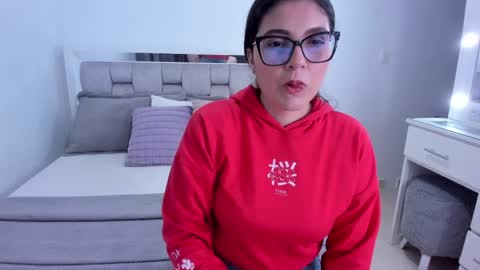 Camila buitrago online show from June 4, 12:27 am