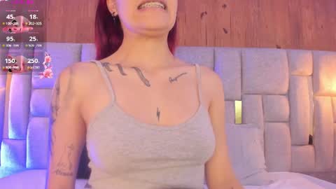 camilaa_smith_ online show from August 1, 8:00 pm