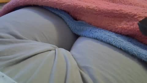 flash 50 tokens BIG CLIT  tits pussy. masturbation big clit 150 tokens fingers inside pussy 1000 tk  pump big clit 300 tk online show from July 15, 5:17 pm