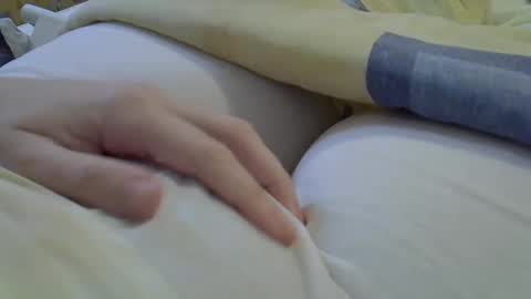 flash 50 tokens BIG CLIT  tits pussy. masturbation big clit 150 tokens fingers inside pussy 1000 tk  pump big clit 300 tk online show from April 27, 6:49 pm