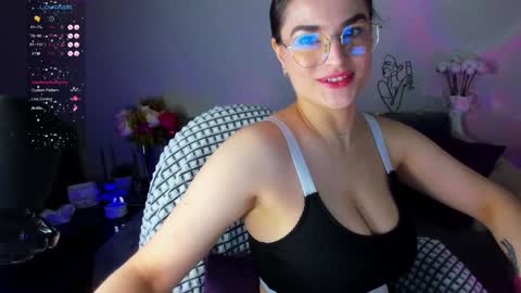 Snapshot of camilla__1one chatting on January 30, 1:55 am camilla__1one online show from January 30, 1:55 am