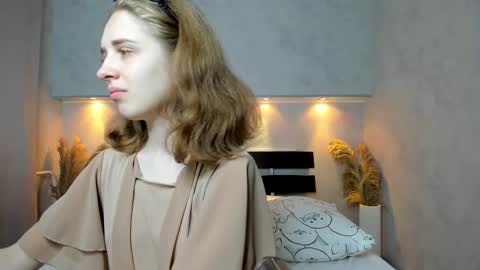 Camilla online show from September 21, 12:31 am